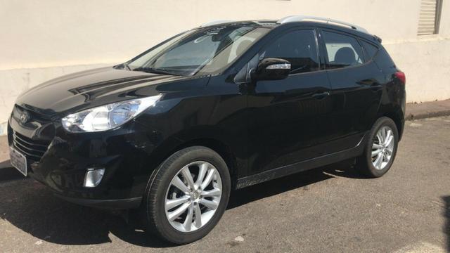 IX 35 Preto
