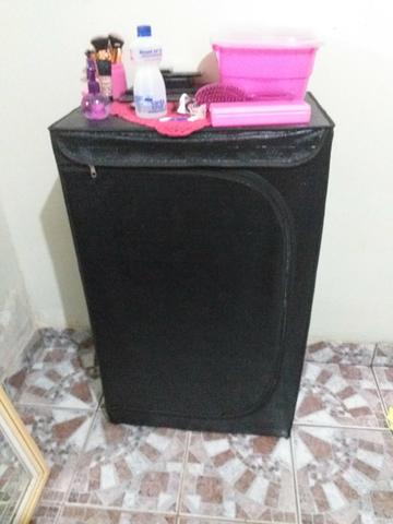 Vendo uma sapateira nova