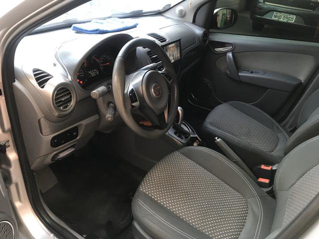 Grand Siena Essence Dualogic 1.6 2014/2015 - Foto 6