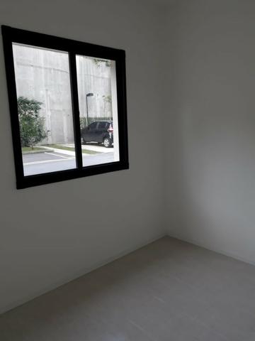 Del Castilho, 2 quartos com suíte, varanda, lazer, junto ao Nova América! - Foto 19