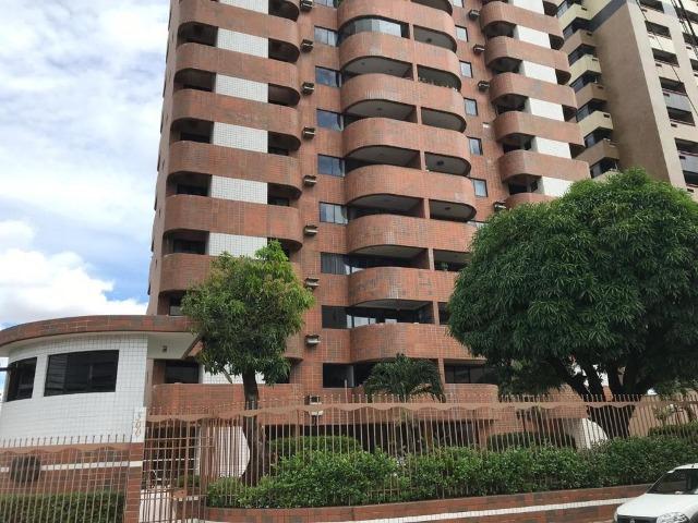 Apartamento com 4 dormitórios para alugar, 110 m² - Guararapes - Fortaleza/CE