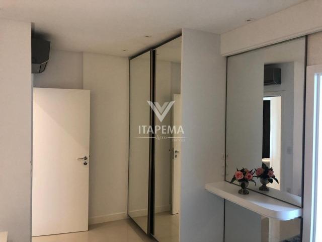 20 % ato, e saldo em 100 x , finamente mobiliado e decorado, 03 suítes!!! - Foto 8