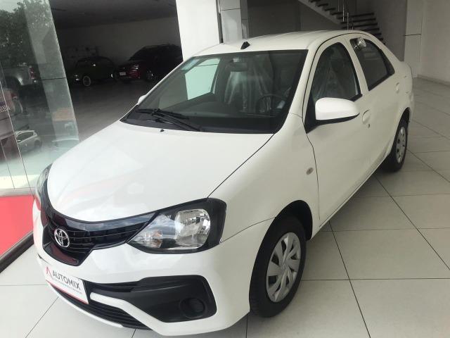 Toyota etios 1.5 x plus 16v flex 4p manual