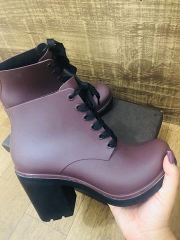 Bota número 36 - Foto 2