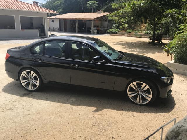 BMW 320i Diferenciada - Foto 4