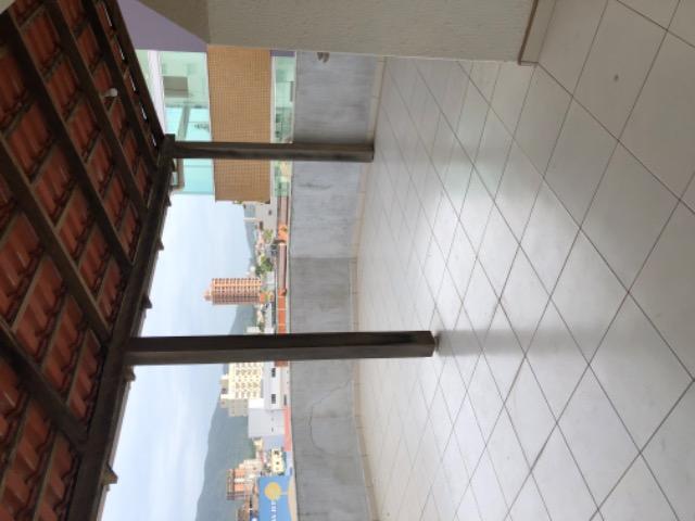 Cobertura duplex Meia Praia! - Foto 3