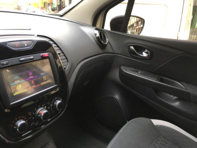 Captur 1.6 Zen Manual 20.000 km - Foto 9