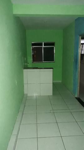 ALUGA-SE Casa com 01 quartos 350.00 Cabula - Foto 8