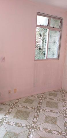 . 1 Casa com varanda, 1 sala, 1 cozinha grande, 2 quartos, 1 banheiro e 1 área de serviço - Foto 6
