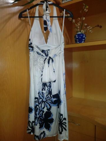 Vestido marca Laura Vann com bojo (importado) / Tamanho: M - Foto 2