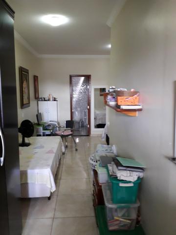 Vendo excelente casa na QS 7 ótima localização e acabamento moderno - Foto 9