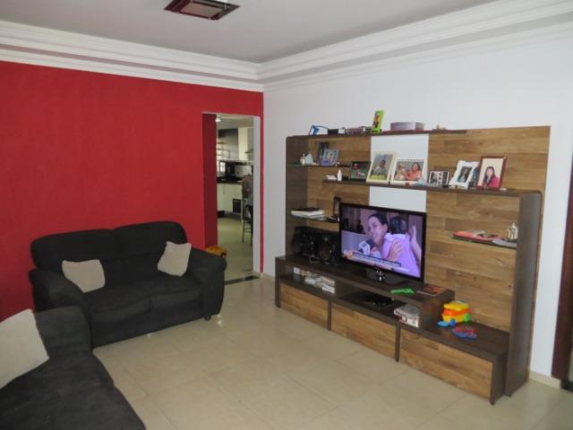 Casa com quatro quartos, duas suites, na laje. Esquina - Foto 13