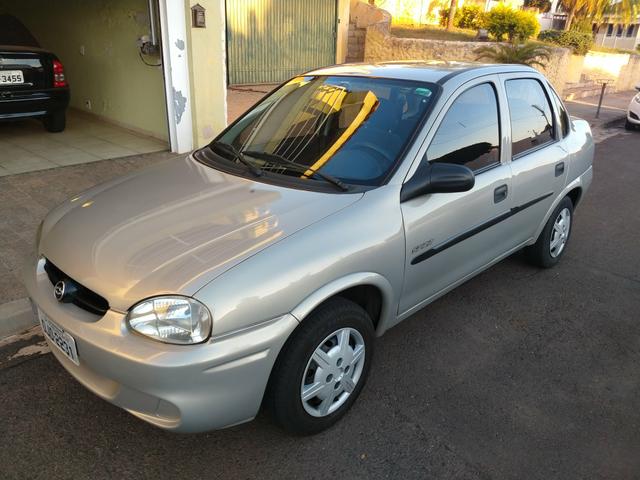 Chevrolet Corsa Spirit 1.0 - Álcool - 2005