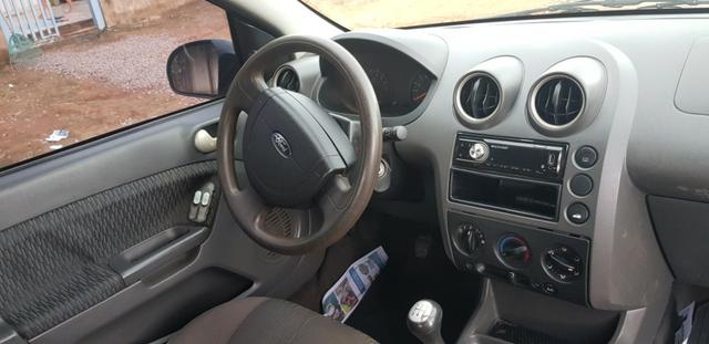 Ford Fiesta 2006/2007 1.6 Flex completo - Foto 6