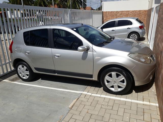 Vendo sandero top!!! - Foto 3