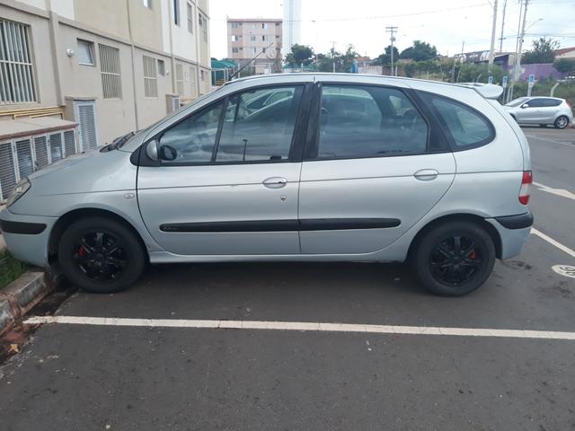 Renault Scenic - Foto 2