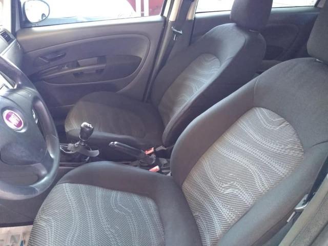 Vendo Troco e Financio Punto Attractive 1.4 2012 Completo - Foto 4