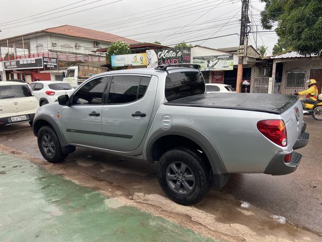L200 Triton 2.4 HLS Flex