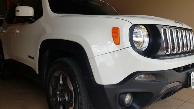 Renegade 2016 diesel 4X4 com teto