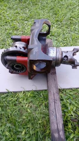 Peças para retroescavadeira New Rolland LB90