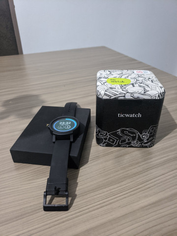 Smartwatch Ticwatch E - Foto 4