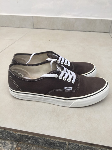 vans authentic 42