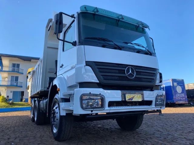 MB Axor 2831 6x4 - Foto 2