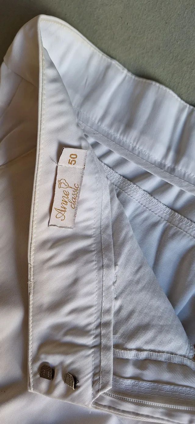 Bermuda branca plus size Tam 50 semi nova - Foto 2