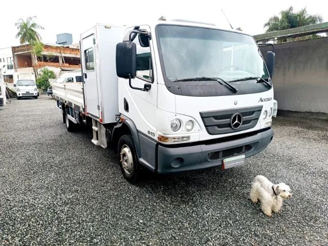 Mercedes Benz Accelo 815 Com Apenas 37 mil km !!! - Foto 3