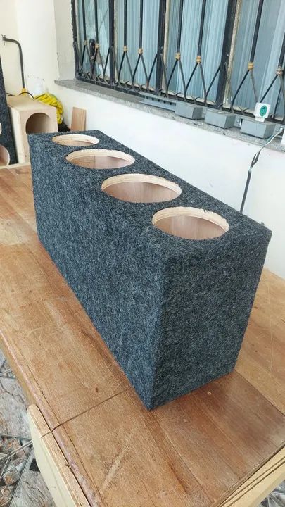 Caixa corneteira, 2 drivers + 2 tweeters, curta, vazia e acarpetada,  - Foto 6