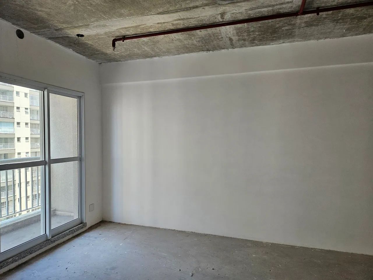 Sala Comercial em Santos. Novíssima sala. - Foto 4