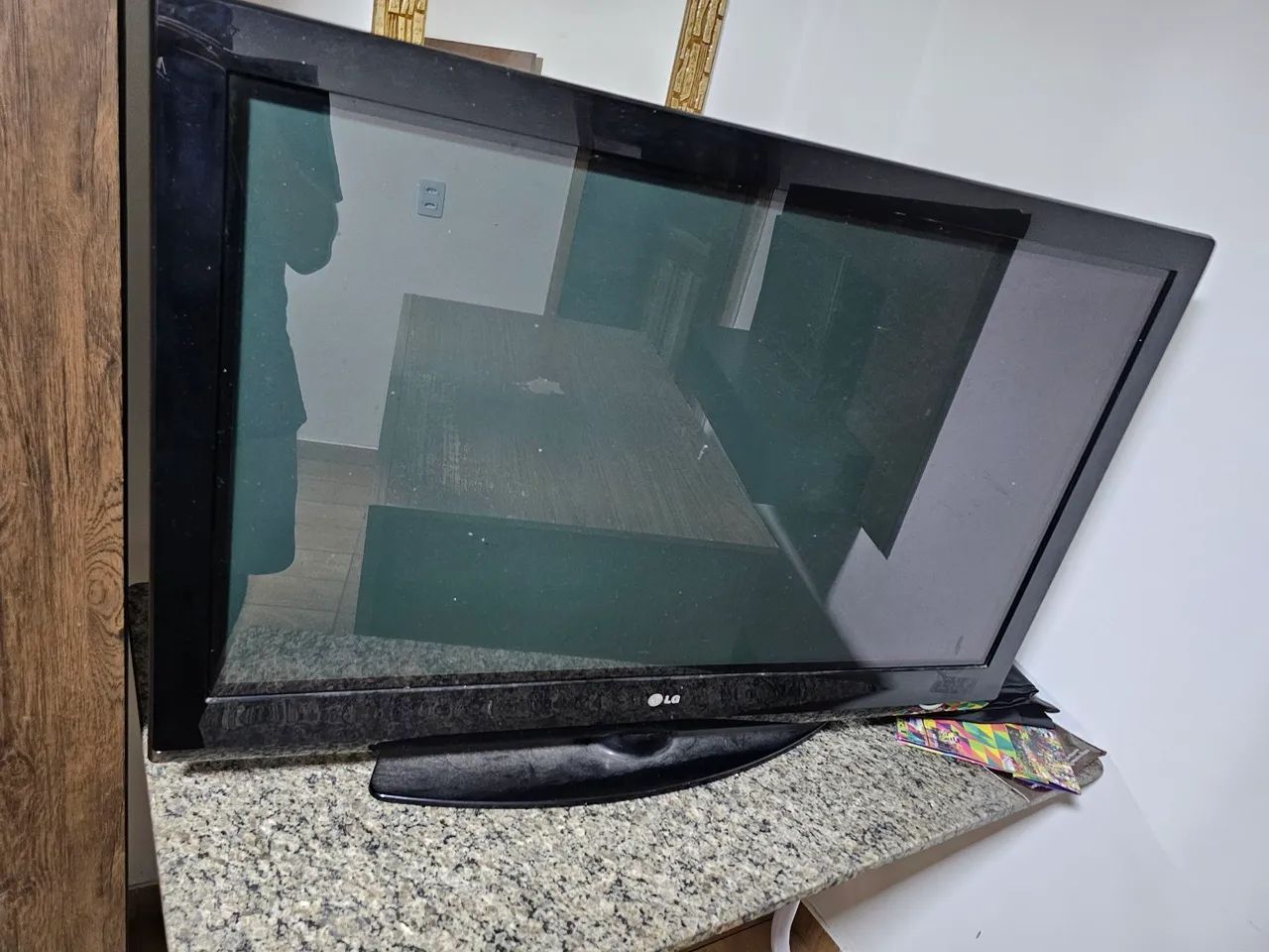 TV LG 42 polegadas64167730233729120