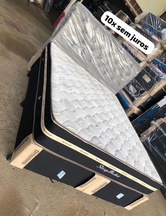 Cama box super king(colchão e base) novo