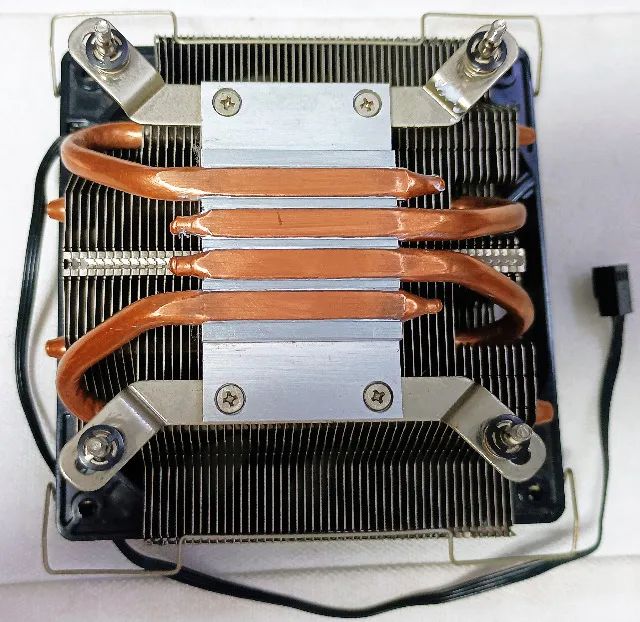 Cooler Master GeminII M4 Low Profile CPU Cooler ITX Só Intel Usado - Foto 2