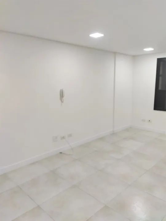 Sala Comercial de 22 m² com banheiro - Edifício Green Center no Centro de Curitiba - Foto 12