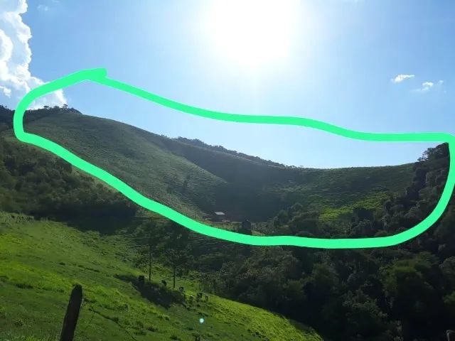 Vendo terreno em Domingos Martins 100.000 metros quadrados. Fica a 17 km do centro