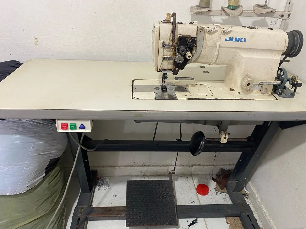 Máquina Duas Agulhas com desligamento - Foto 2