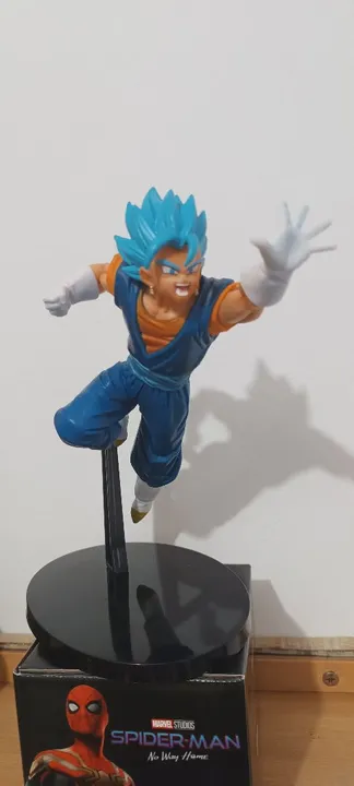 Action figure Vegetto SSJ GOD (Blue)