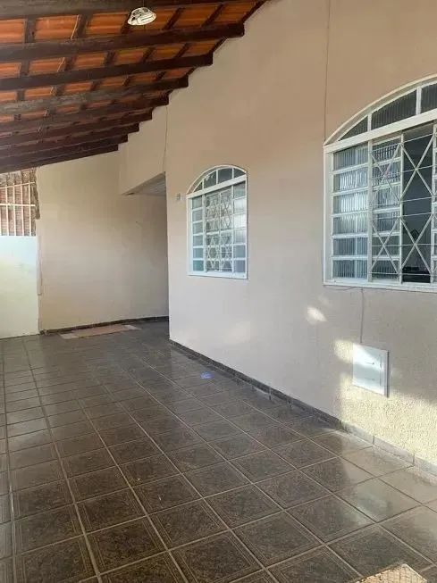 Disponível no Recanto das Emas 