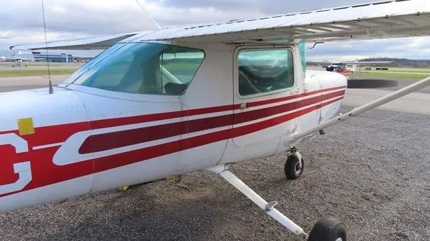 1980 CESSNA 152 - Foto 2