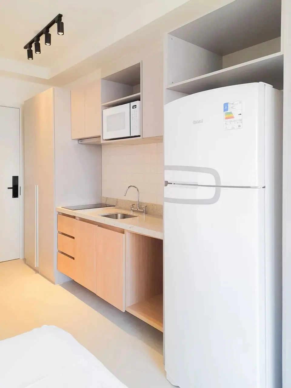 Apartamento com 1 Quarto para alugar, 23m² - Liberdade