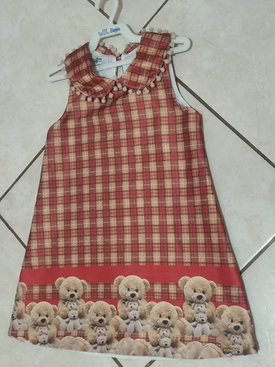 Vestido Infantil de Menina em Tamanho 4 anos