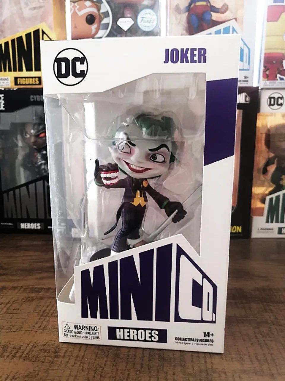 Estatueta The Joker - Dc Comics - Minico - Iron Studios - Foto 2