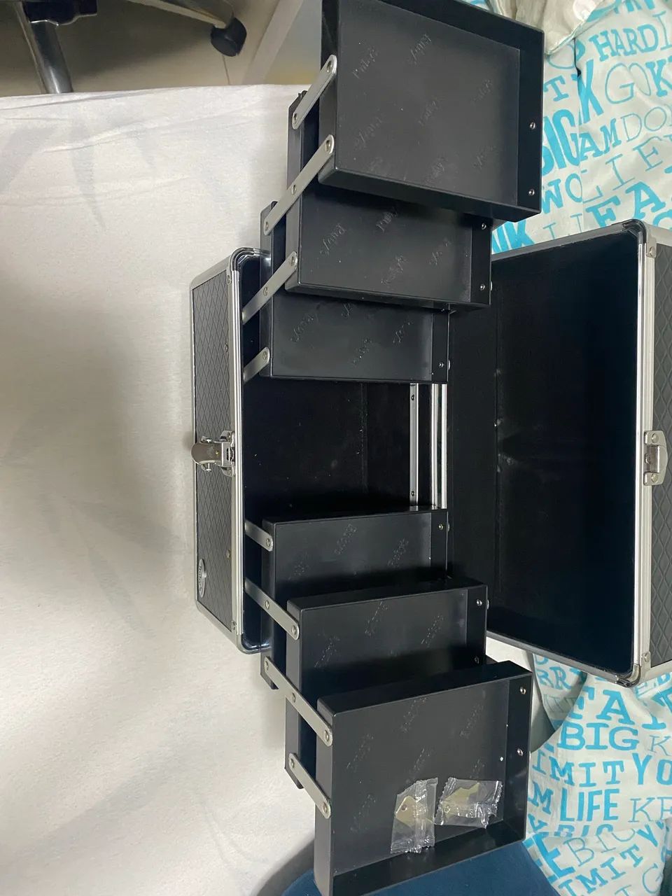 Maleta de maquiagem profissional 