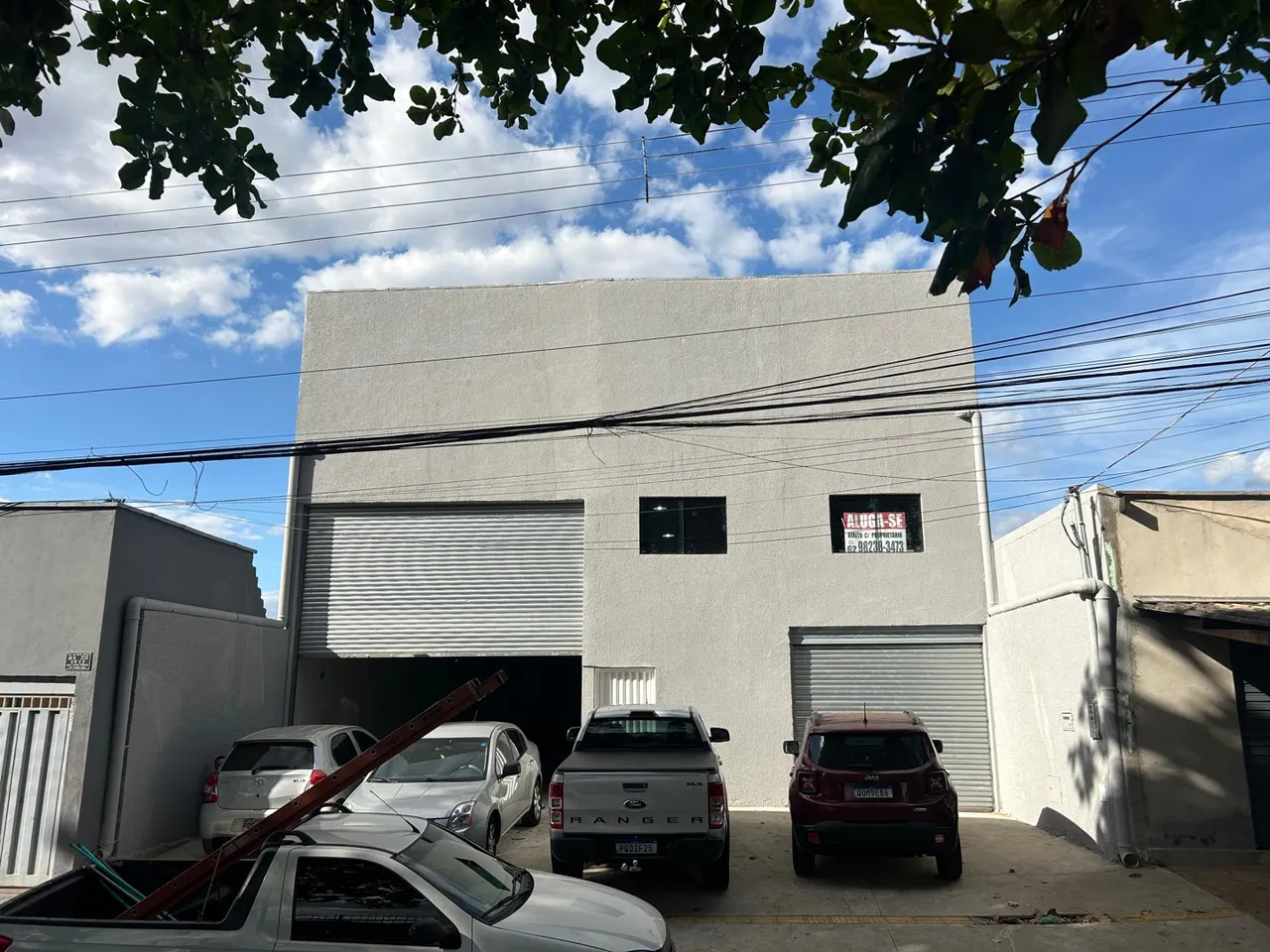 Aluga-se Galpão comercial