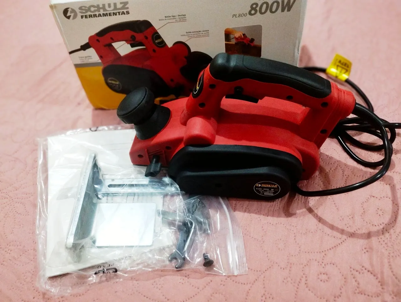 Esquadrejadeira Schulz 800W PL800