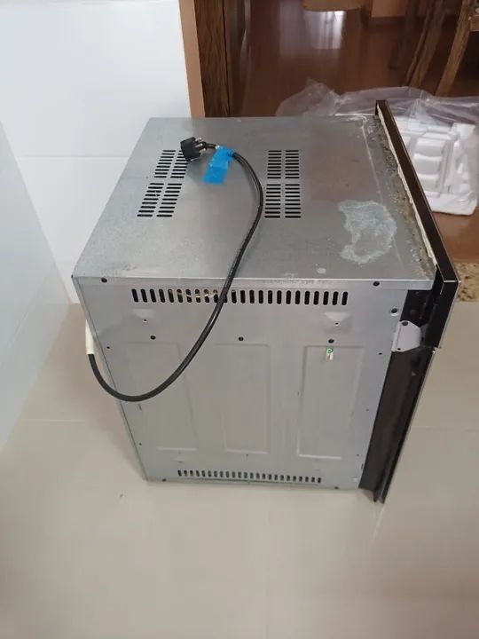 Forno elétrico de embutir Continental  66L - Foto 3