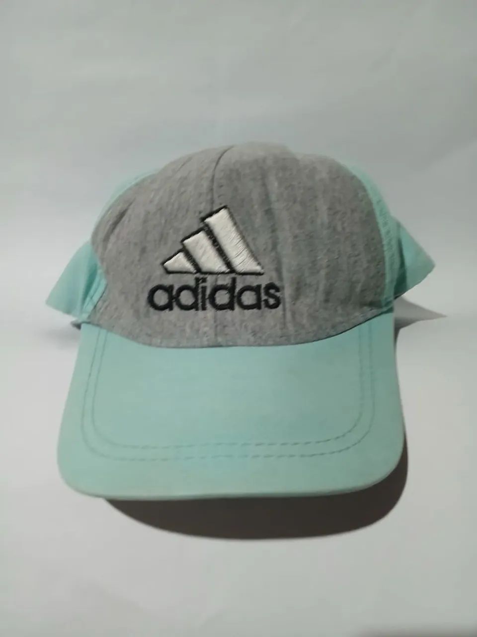 Boné adidas 