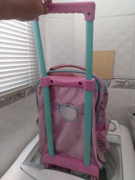 Mochila Infantil Baby Live Original  com Rodinhas - Rosa - Foto 4