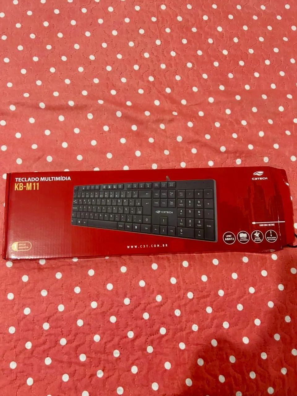Teclado USB semi novo para PC - apenas 3 meses de uso, ainda na caixa. - Foto 2